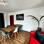 Ohpardon! - Monteurwohnung Im Eg, Einzelbetten, Loggia & Garten * Gaildorf