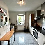 Apartamento Ohpardon! - Monteurwohnung Im Eg, Einzelbetten, Loggia & Garten