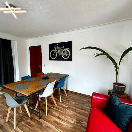 Ohpardon! - Monteurwohnung Im Eg, Einzelbetten, Loggia & Garten * Gaildorf