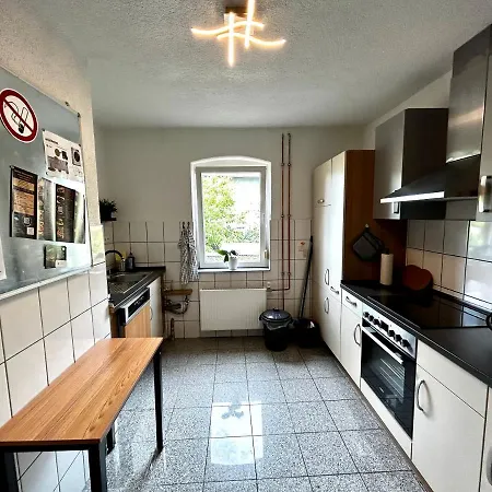 アパート Ohpardon! - Monteurwohnung Im Eg, Einzelbetten, Loggia & Garten