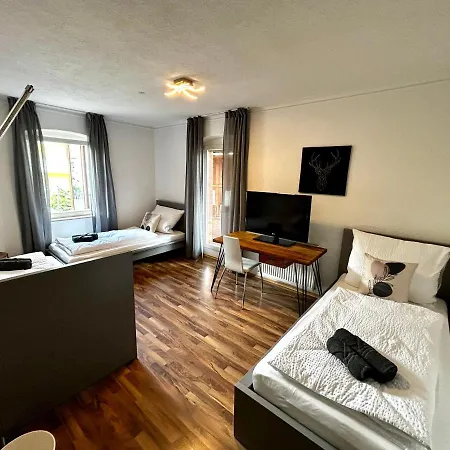 Ohpardon! - Monteurwohnung Im Eg, Einzelbetten, Loggia & Garten Appartamento *