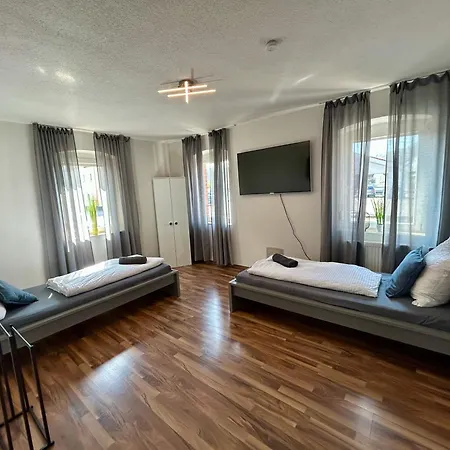 Apartment Ohpardon! - Monteurwohnung Im Eg, Einzelbetten, Loggia & Garten Gaildorf